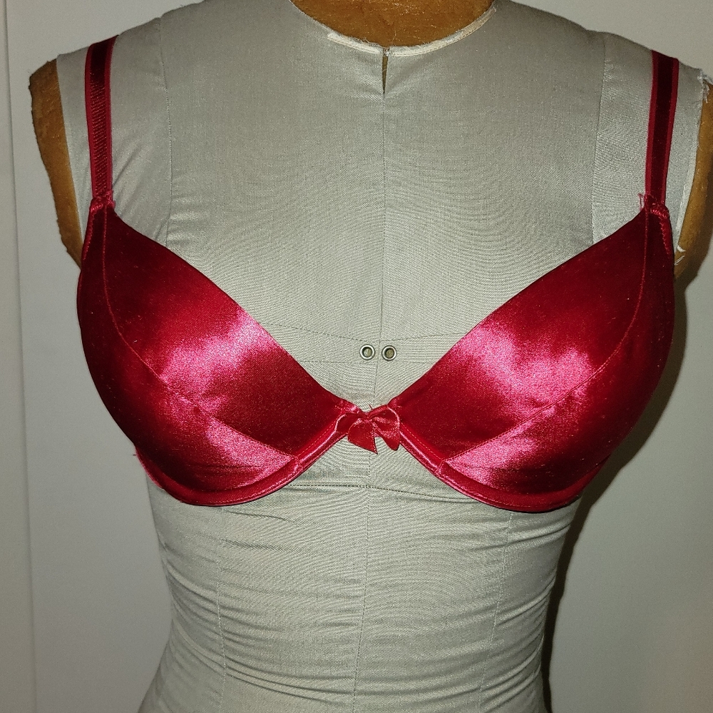 Victoria's Secret bra 34D